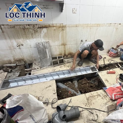 Sửa chữa hệ thống thoát nước cho khách hàng tại Bình Chánh
